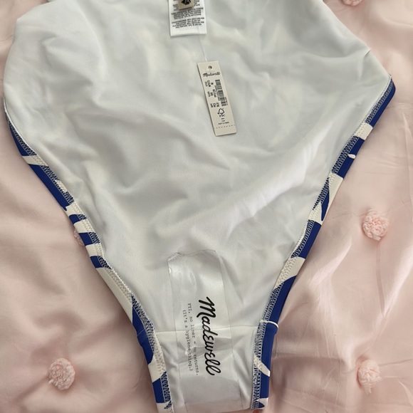 Madewell Second Wave Square-Neck Tank One-Piece Swimsuit in Tropicale Floral Md - Picture 6 of 8